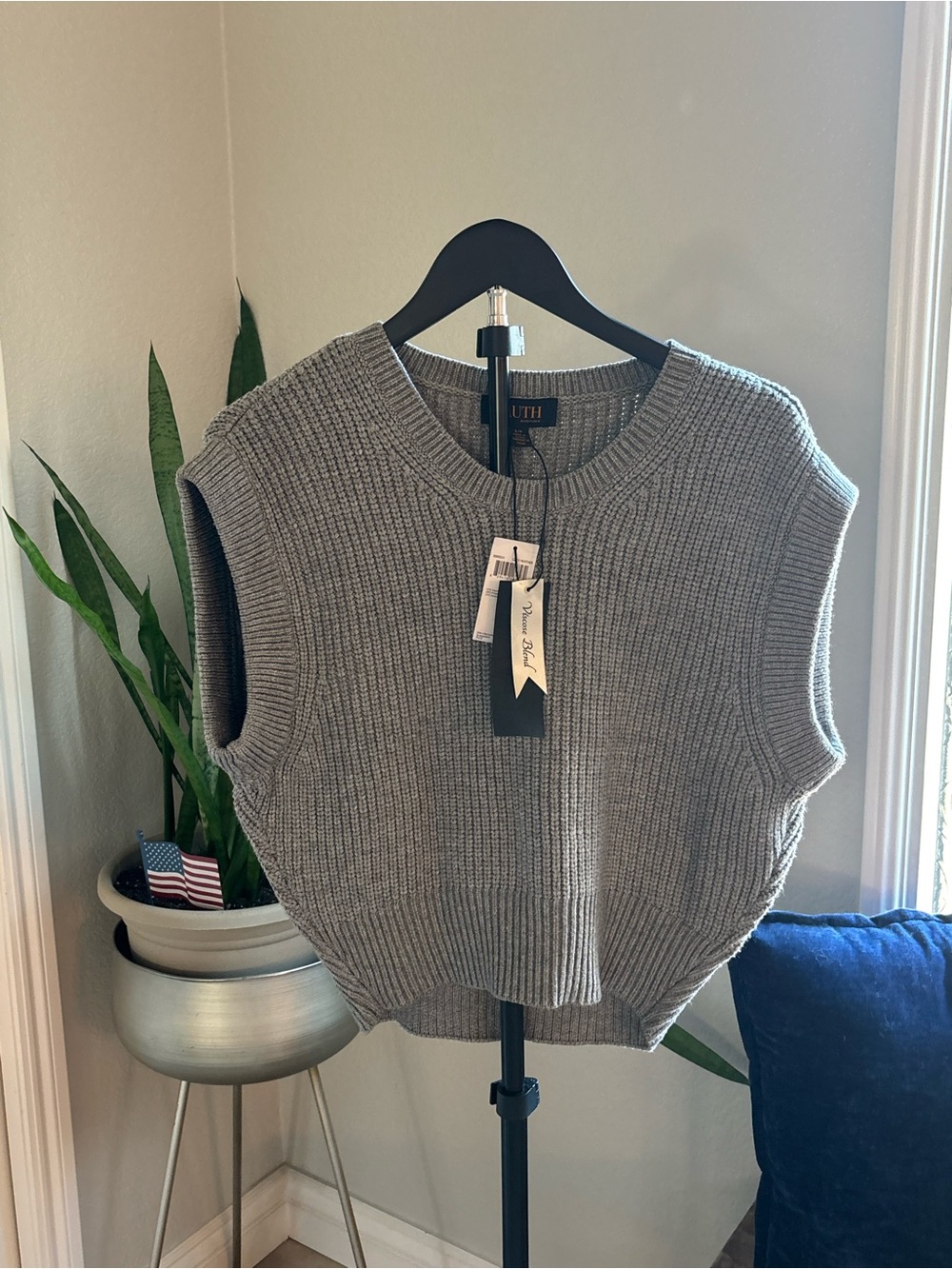 Truth Gray Ribbed Knit Sleeveless Vest